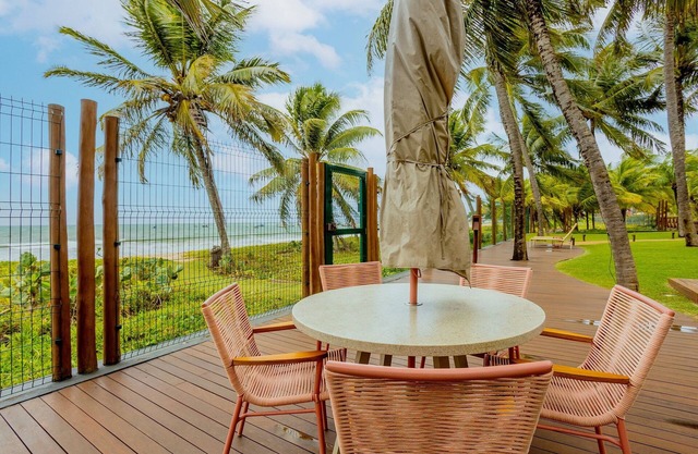 IT22 Beautiful Apt 3 Bedrooms by the Sea