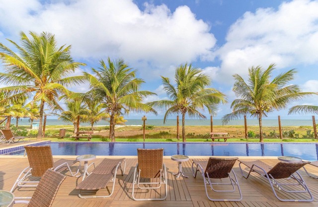 IT94 Wonderful Bungalow with 3 suites on the sand - Itacimirim