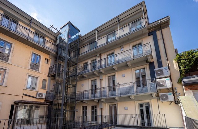 Italianway - The B Village New