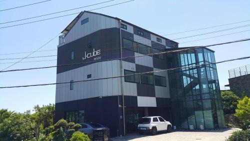 J cube home stay n pension