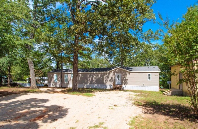 J&P's REEL'EM INN*3 BEDROOM*2 BATH*FISHING*BOATING*SWIMMING*