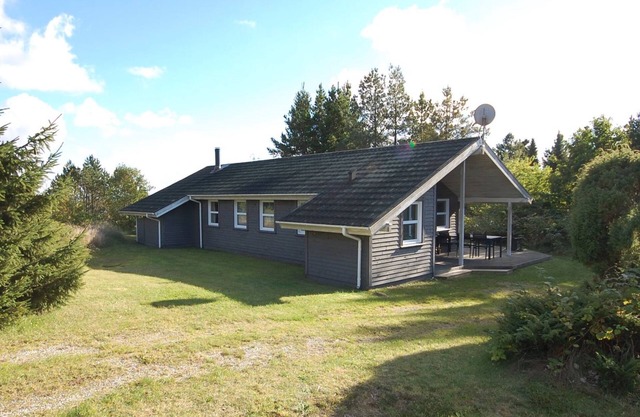 "Jaakob" - 4km from the sea by Interhome
