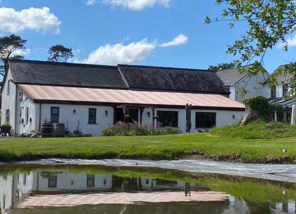 Jabajak Vineyard Restaurant & Rooms