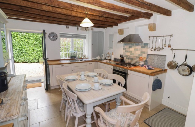 Jackdaw Cottage