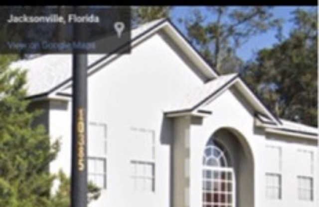 Jacksonville LUX LIVING NEXT TO FSCJ AND JAX