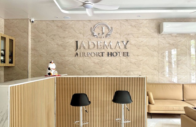 Jademay Airport Hotel