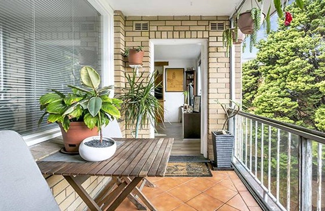 JANET - Leafy, Super Convenient Chatswood Apartment