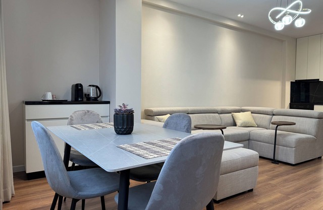 Jasmine Apartment