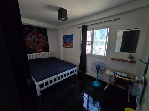 Jatujak Bangkok guesthouse R 03-06