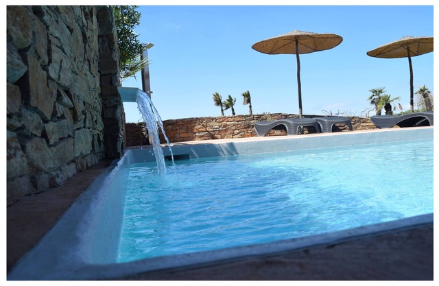 JAVEA guest house with swimming pool 2 steps from Roses