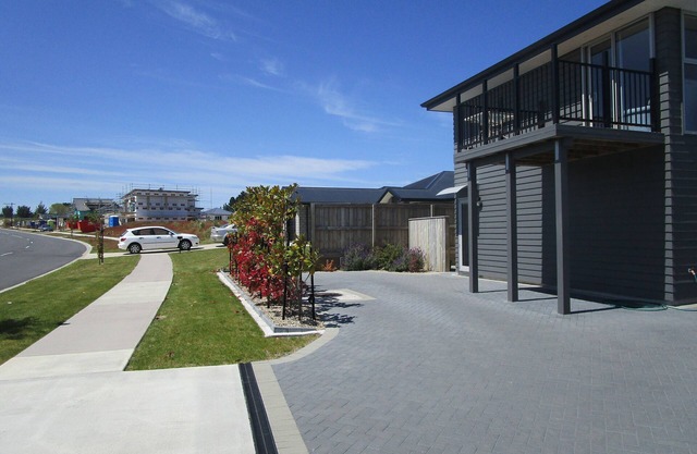 Jaw Dropping Views, Taupo View Loft in stunning Wharewaka.