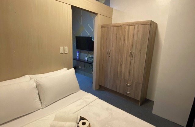 Jazz Tower D/Superb View at Balcony/Queen Bed for 2 Adults