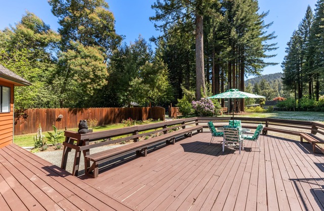 Jed smith cabin with tennis and pickle ball courts.