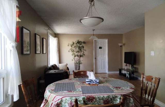 Jenny Guest House