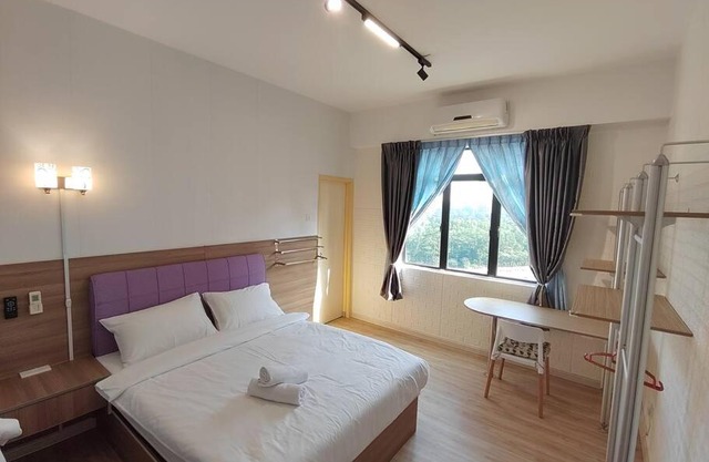 Jentayu Residency, 3Rooms 2xWC, FREE WiFi, 7guests