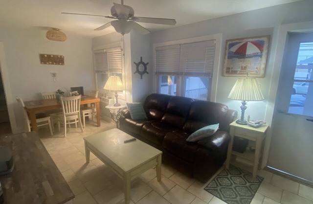 Jersey shores quiet gem LAVALLETTE 2 bedroom 2 full baths n