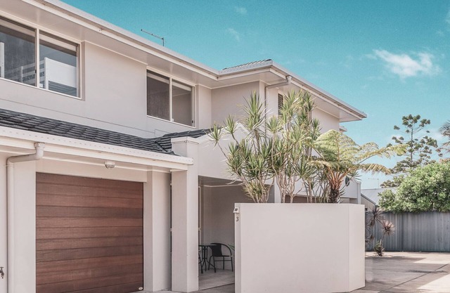 Jewel on Booyong - Modern Coastal