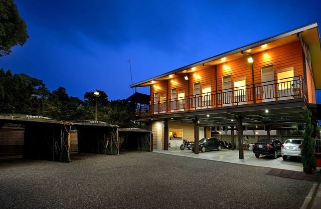 Jinge Guest House
