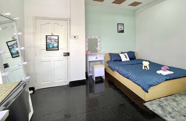 JinJoo Home - Studio for rent at District 1