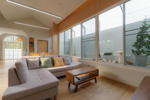 Jinju little house