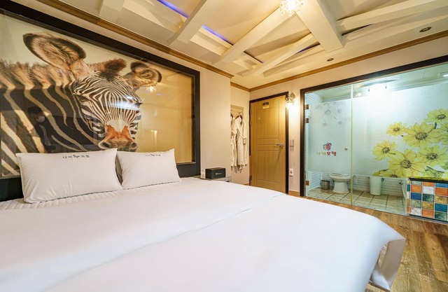 Jinju Nabi Self Check-in Motel