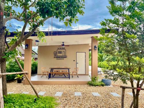 jj home resort