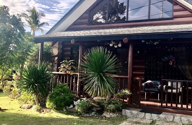 JKL Luxury Holiday Loghomes with outdoor Jacuzzi