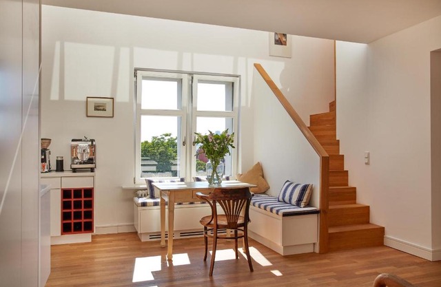 Joachim 8 Maisonette Apartment by Suite030