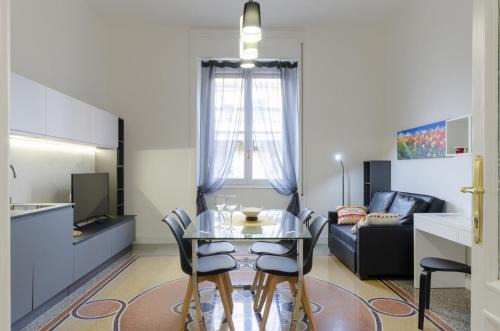 JOIVY Elegant 1BR Flat for 3, near Spianata Castelletto