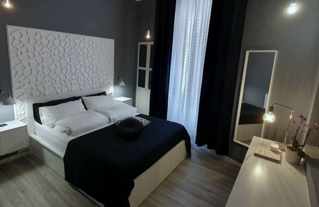 JOIVY Heart of the city 1 bed Apt near Castle Belvedere