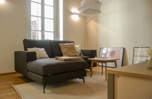JOIVY Superb 2 BR Apt close to Sforzesco Castle