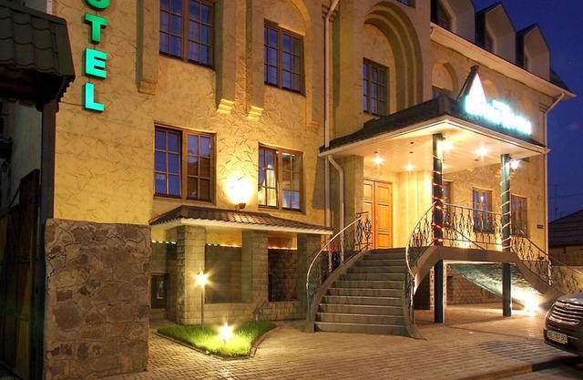 Jolki-Palki Hotel