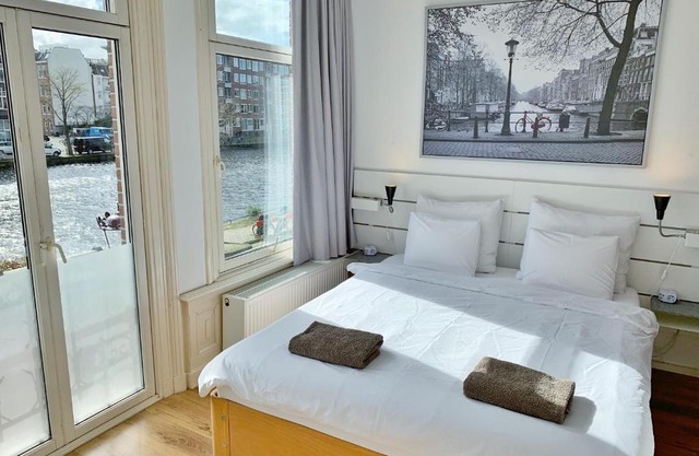 Jordaan View