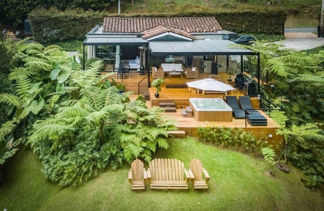 Juanito Laguna · Amazing Private JACUZZI JuanitoLaguna Luxury House
