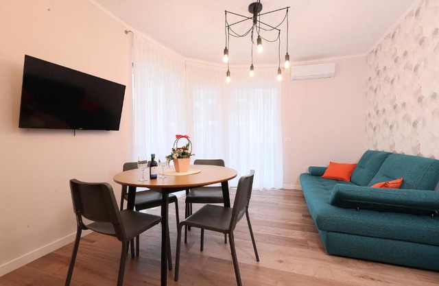 Julia’s Apartment