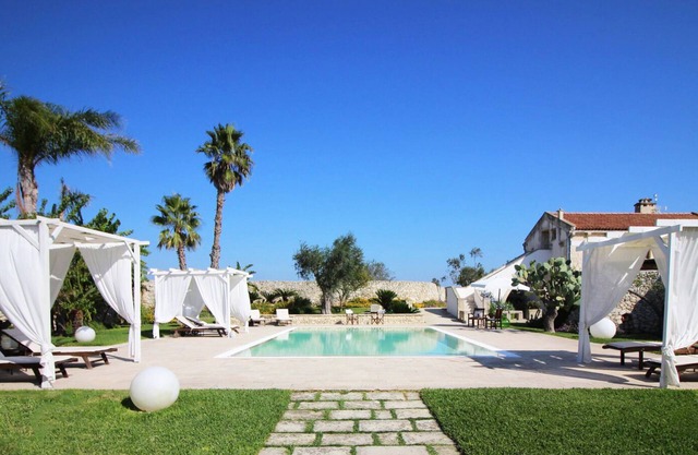 JULY PROMOTION - Splendid Villa with private pool, Puglia
