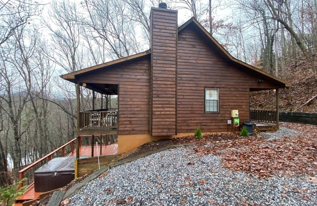 June Specials, Clean! Hot Tub, Master On Main, 3 Baths!
