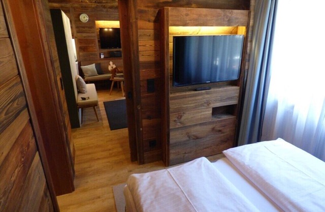 Junior-Chalet-Suite (2 room 34m² for up to 3 persons)- Oberstaufen Plus -