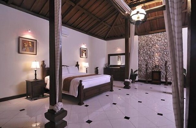 Junior Villa traditional Javanese Joglo