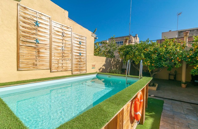 JUNIPER (INCA) - Cozy town house with above ground pool in the center of Mallorca. Free WI