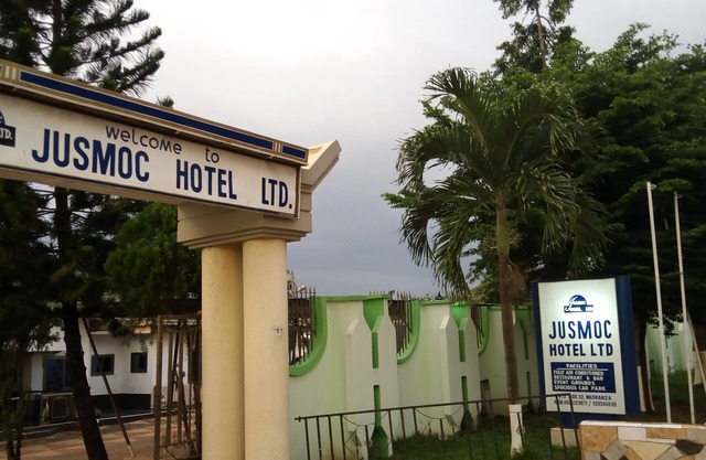 Jusmoc Hotel