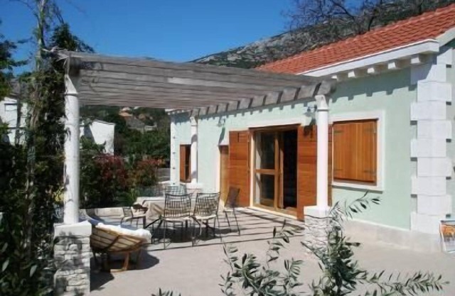 Just a perfectly charming house in windsurfing paradise of Adriatic