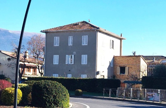 Just steps away from the Porziuncola, a cozy home with private parking
