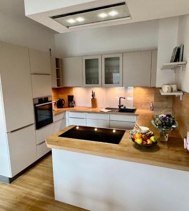 K4 Wohnung mit Gartenblick