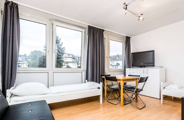 K42 studio apartment in Cologne Höhenberg with good connections to local transport