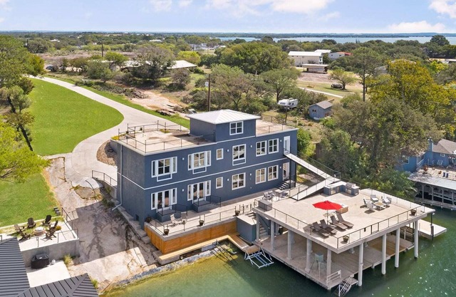 K5 Lakehouse | Waterfront | Boat And Jet Ski Slips | Hot Tub