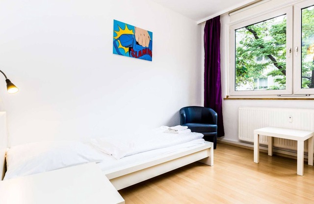K66 nice apartment for 5 people in Cologne Höhenberg, only 5km from the Cologne trade fair