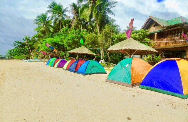 Kaburihan Beach Resort 