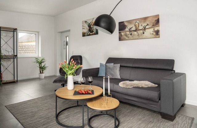 Kaiser Franz: Central|Kitchen|Workplace|Parking - Lucky Moment Apartments