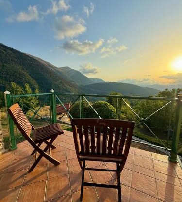 Kalavryta Villa Nano with fireplace and next the Ski Centre
